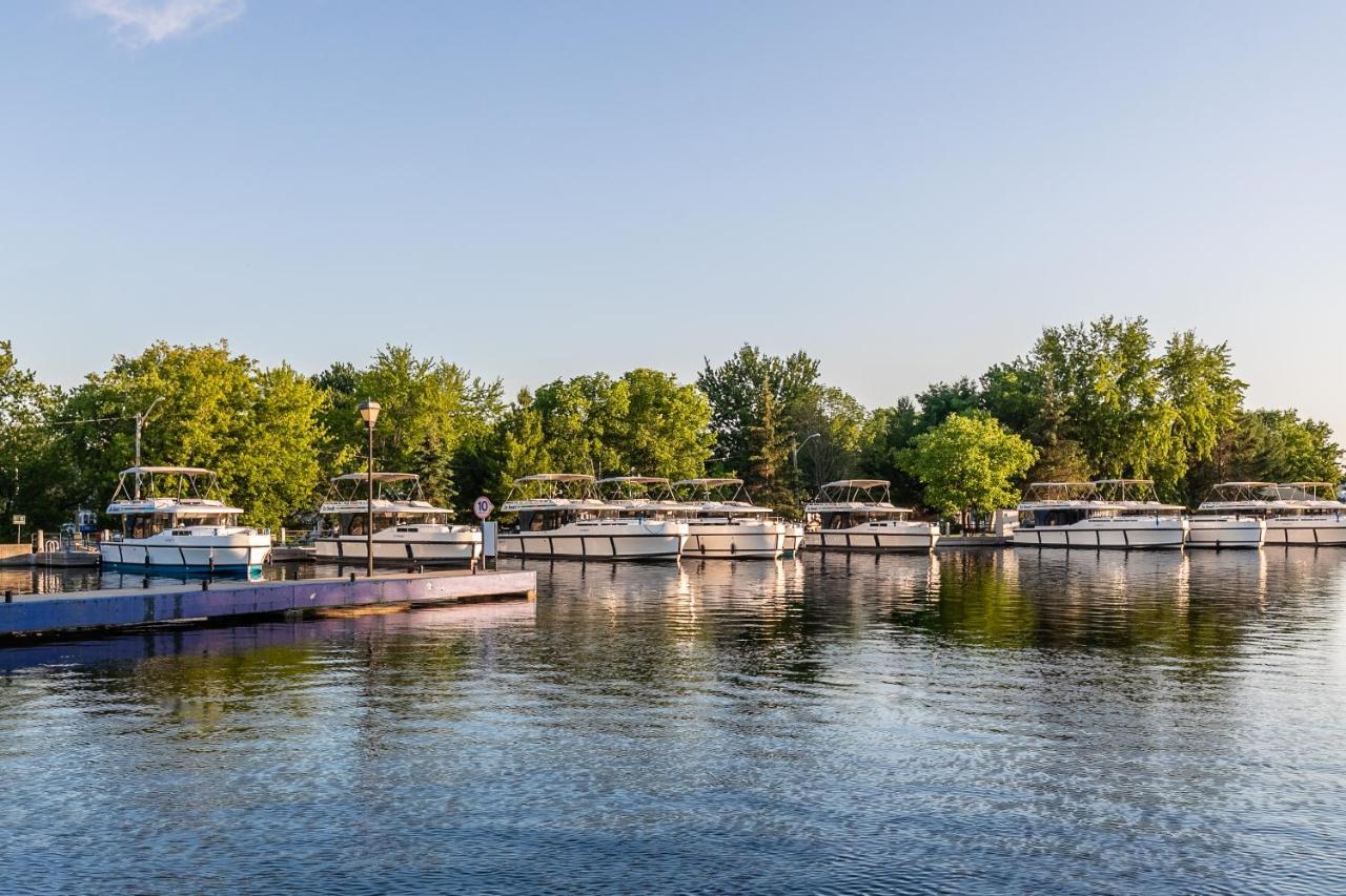 Luxury Rideau Apartments By Globalstay Smiths Falls Zewnętrze zdjęcie